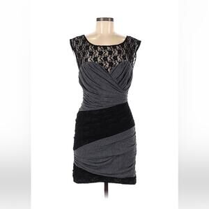 Guess body con lace wiggle sheath cocktail party dress, size 9